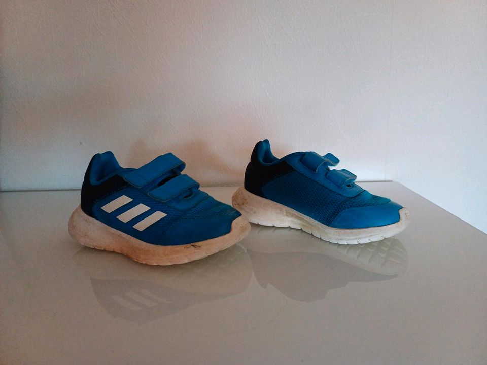 Adidas sneakers grosse 25 blau in Erdmannhausen