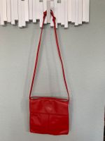 100% Leder innen und außen, weiche Handtasche, Umhängetasche, rot Baden-Württemberg - Eriskirch Vorschau