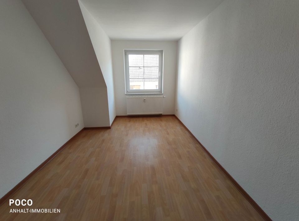 3-Raumwohnung mit Balkon in der Parkstadt Wörlitz I Gäste WC I Einbauküche und Einbauschrank in Wörlitz