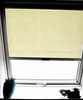 2 Stck. ROTO Rollos für Fenster WDF 735 WD (Fenster 114 x 118 cm) Niedersachsen - Rieste Vorschau