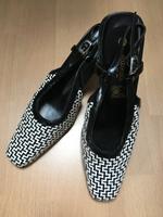 Edle Damen Pumps Canda mit Riemchen Gr. 38, wie Neu! Niedersachsen - Goslar Vorschau