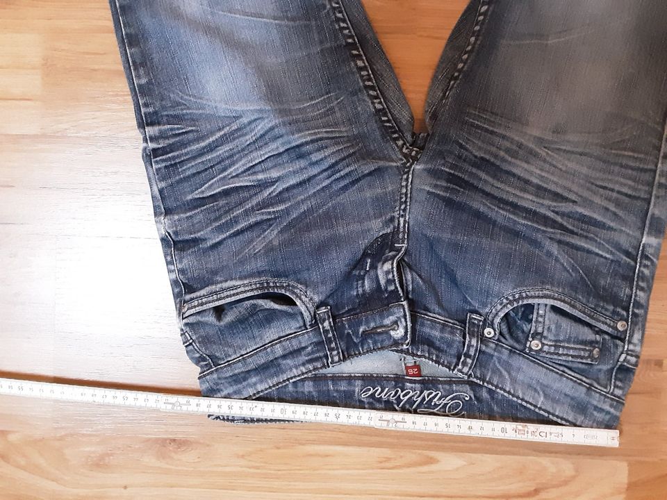 Damen Bootcut Jeans 36/38 in Eggolsheim