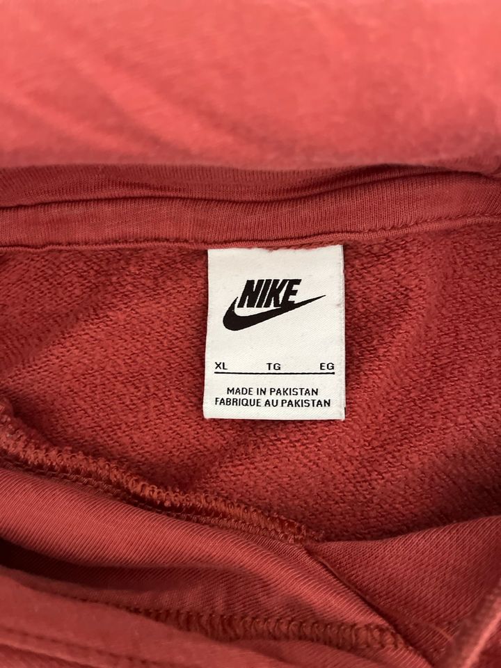 Nike Sweatshirt in Bückeburg