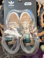 Adidas Original Star Wars Größe 44 Neu Original Verpackt Nordrhein-Westfalen - Herdecke Vorschau
