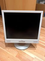 Fujitsu 19" Monitor SCENICVIEW P19-1S LCD 4:3 +Rotation DVI VGA Nordrhein-Westfalen - Erkrath Vorschau