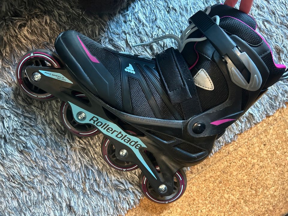 Rollerblade Inliner☺️ in Voerde (Niederrhein)