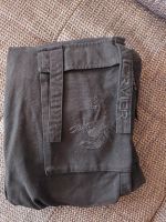 Juju 44 Merch About You VierVier Cargohose Jeans mit Skorpion Saarland - Schiffweiler Vorschau