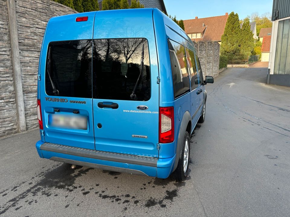 Ford Tourneo  Connect 1.8 cdti 7 Sitzen 88849 km in Westerburg