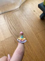 Polly Pocket Mini Sammie on a Skateboard Ring Full Set München - Pasing-Obermenzing Vorschau