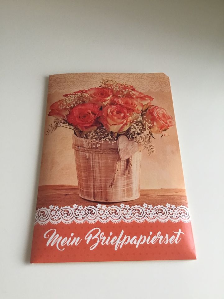 Briefpapier Rosen in Holzkirchen