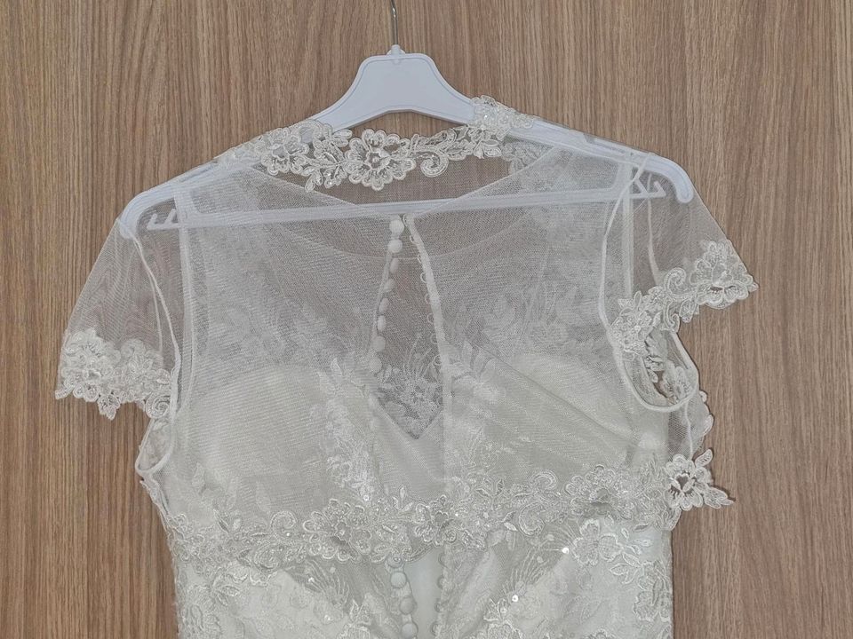 Brautkleid/Hochzeitskleid Ivory Gr. 38/M in Gütersloh