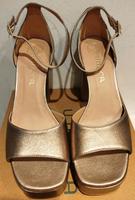UniSA Damen sandal Gr.40 Hamburg - Altona Vorschau