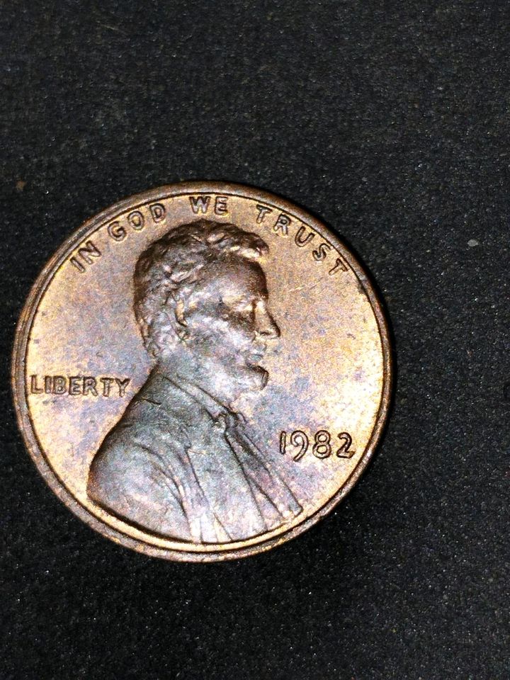 Sammlerstücke 1 Cent Abraham Lincoln 1982 Preis VB. in Marsberg