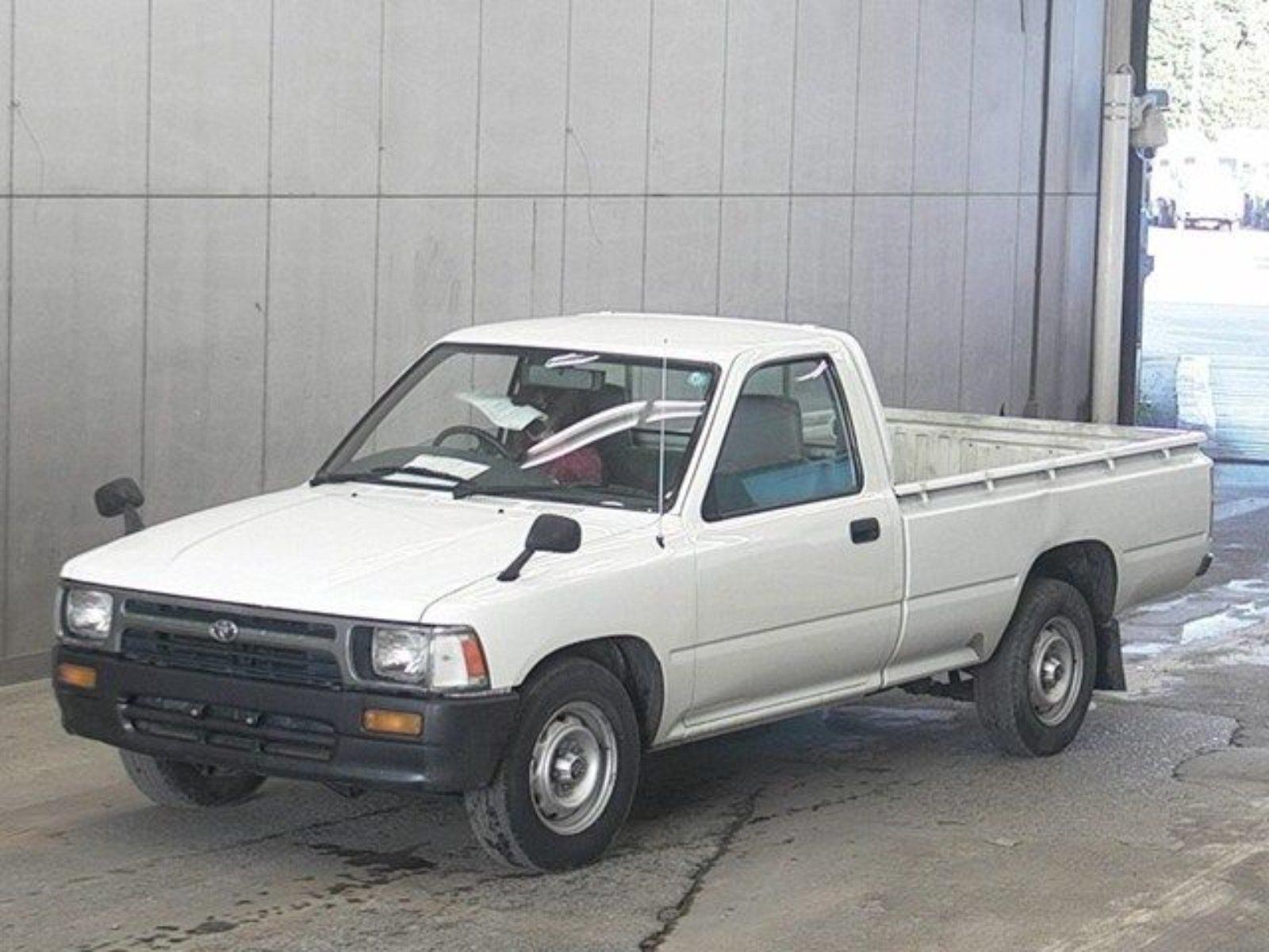 Abbildung des Autos Suche nach Toyota Hilux