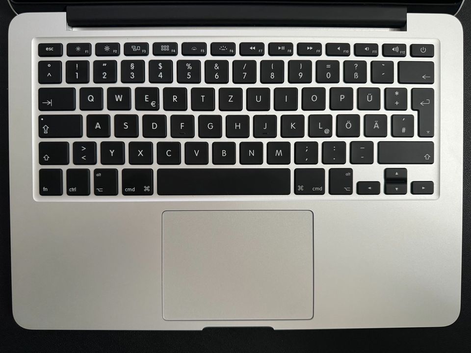 Apple MacBook Pro Retina 13 Zoll Anfang 2015 in Haan