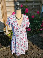 Wickelkleid Blumenmuster Nordrhein-Westfalen - Lüdenscheid Vorschau