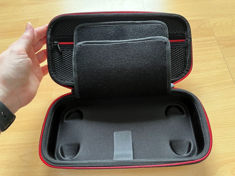 Nintendo Switch Tasche/ Case in Merzig