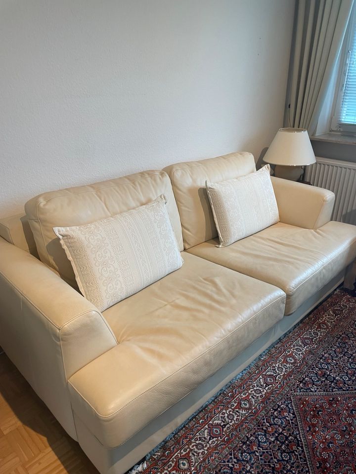 Ledersofa / Couch Furninova in Flensburg