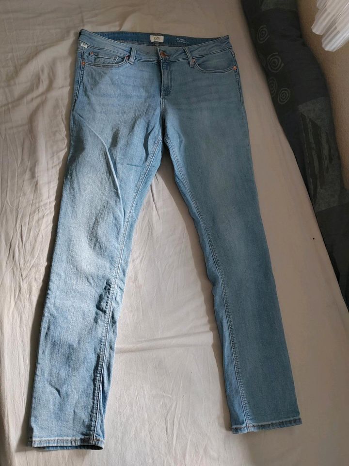 Qs by S.Oliver Jeans W40 L32 Neu in Michelbach an der Bilz