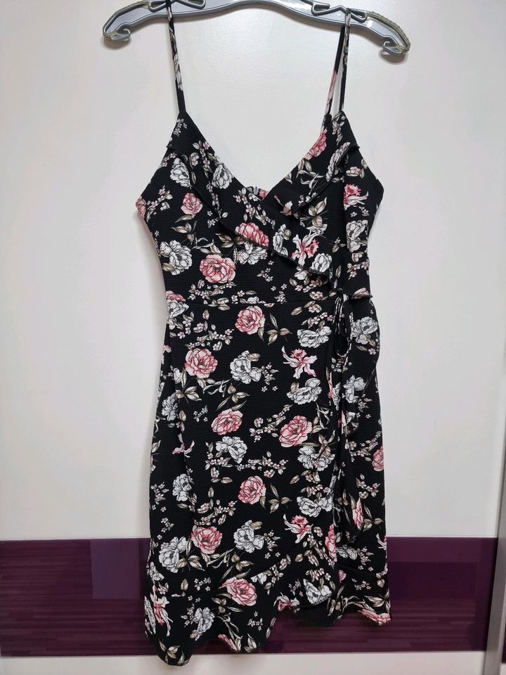 Kleid Sommerkleid Damen Gr. 38/M in Pretzfeld