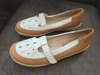 Damen Schuhe Slipper Gr. 6 H HOELTZhaus NEU Sachsen - Reichenbach (Vogtland) Vorschau