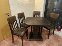 Antik Möbel Tisch mit 4 Stühlen Top Zustand Thüringen - Viernau Vorschau