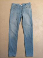 Skinny Jeans Slim, Gr. 38, neuwertig Nordrhein-Westfalen - Oberhausen Vorschau