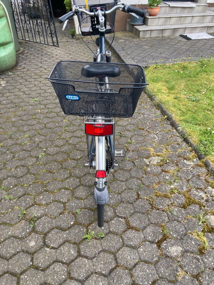 Damenfahrrad Raleigh 28 Zoll in Neunkirchen-Seelscheid