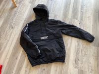 Snipes Winterjacke Gr.S Hessen - Wolfhagen  Vorschau