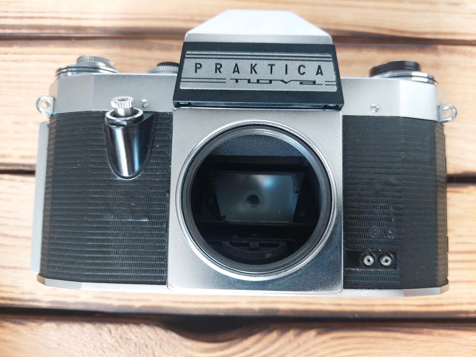 TOP: Praktica Nova M42 Spiegelreflexkamera analog in Bremen