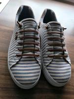 Sneaker Schuhe 2 Paar, einmal getragen Baden-Württemberg - Elztal Vorschau