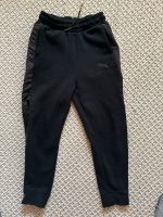 Jogging Hose von Puma Gr. 152 top Zustand Baden-Württemberg - Wolpertswende Vorschau