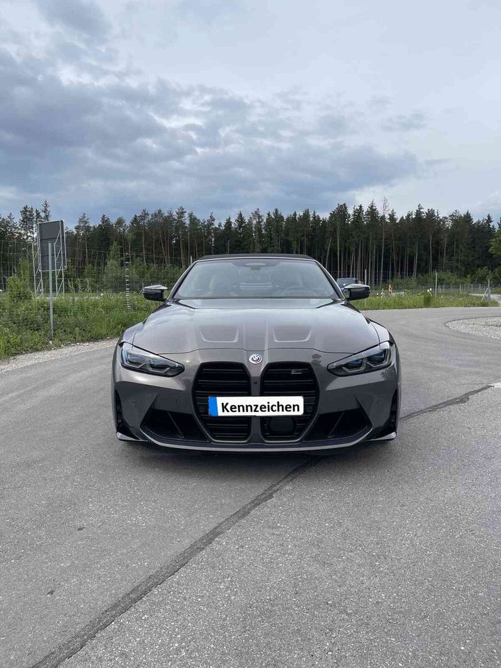 BMW M4 Competition Cabrio xDrive in Kolbermoor