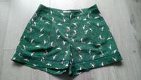 Kurze Hose in Gr. 36 von EDC grün bunt mit Vogel Kakadu Papagei Niedersachsen - Löningen Vorschau