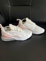 Nike Air Max 270 Damen Gr.39 - weiß/rosa *NEU* Nordrhein-Westfalen - Detmold Vorschau