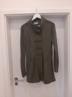 Grüne Strickjacke Größe 38 Military Style Nordrhein-Westfalen - Paderborn Vorschau