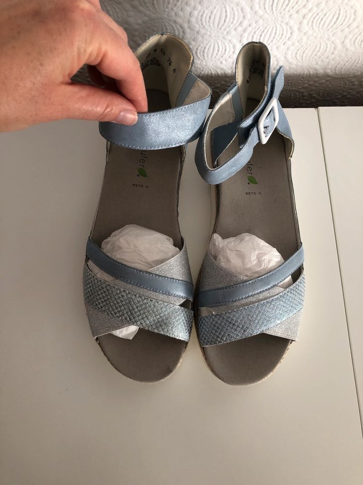 Waldläufer Leder Schuhe Sandalen Größe 41 7,5 NEU in Duisburg