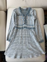Kleid Sommerkleid Hahnentritt 34 XS elegant hellblau weiß Obergiesing-Fasangarten - Obergiesing Vorschau
