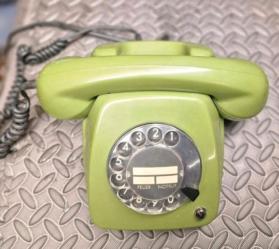 Wählscheibentelefon in Hilden