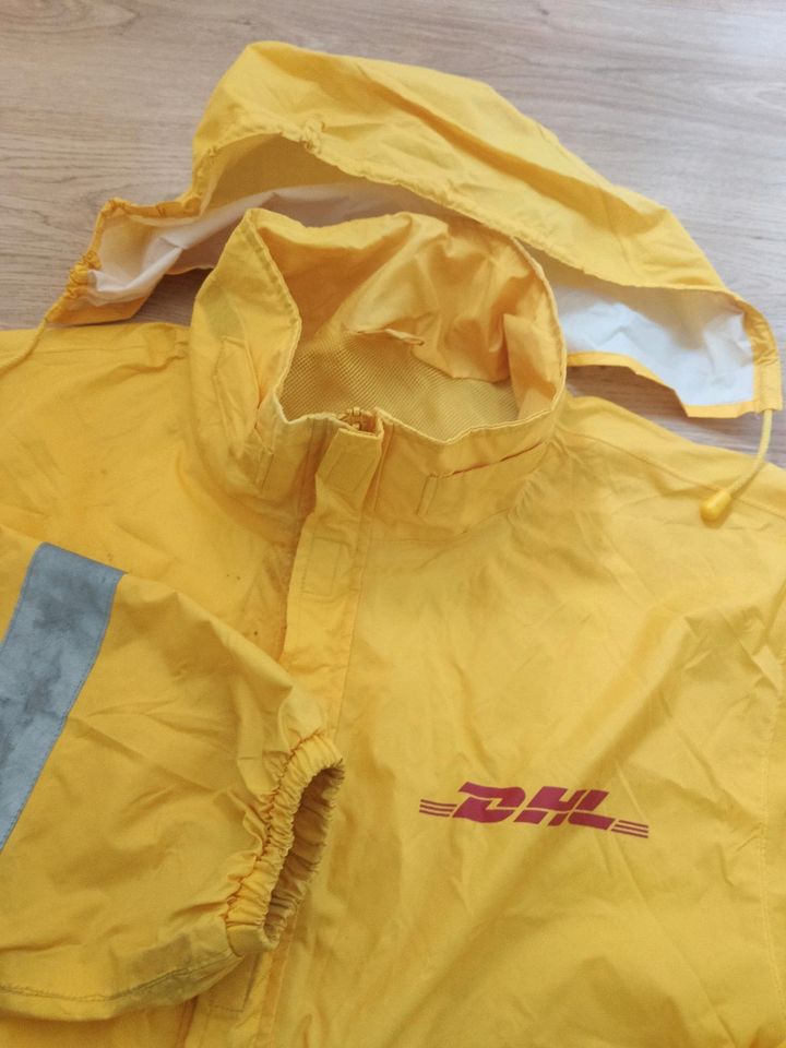 DHL Jacke / Fleece / T-Shirt (L- XL) in Hamburg