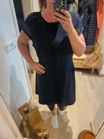 H&M Kleid mit Stickereien Gr. XL, sehr guter Zustand Bayern - Freising Vorschau