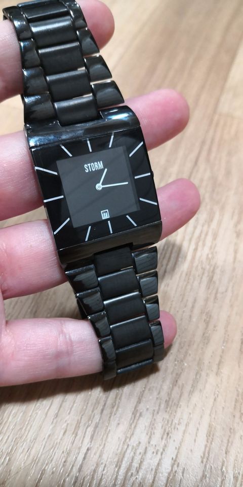 HERREN UHR Storm London Omari XL Titanium wasserdicht in Dresden