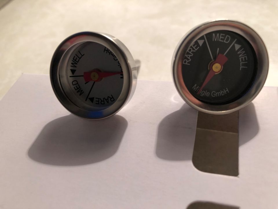 2 Steakthermometer; unbenutzt: OVP in Plön 