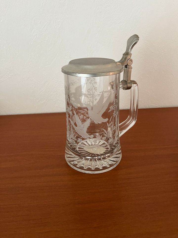 Retro Bierglas mit Deckel/ Bierkrug geschliffen mit Waldmotiv 3St in Bobitz