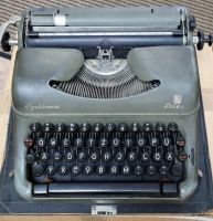 Schreibmaschine Optima mit Koffer aus DDR-ZEITEN Sachsen - Strehla Vorschau