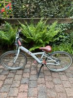 Wunderschönes Fahrrad für Kinder 24 Zoll weiß im Retrostil Hessen - Glashütten Vorschau