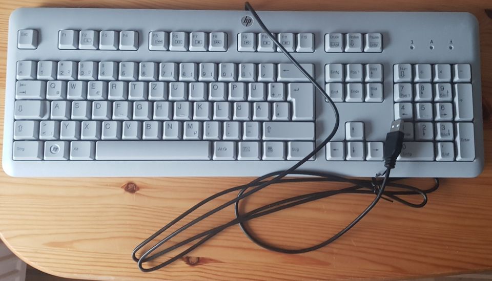 HP Tastatur Keyboard Business Computer Laptop USB Kabel grau NEU in Berlin