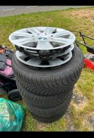 BMW Dunlop Winterreifen auf Stahlfelgen 5x120 Nordrhein-Westfalen - Rösrath Vorschau