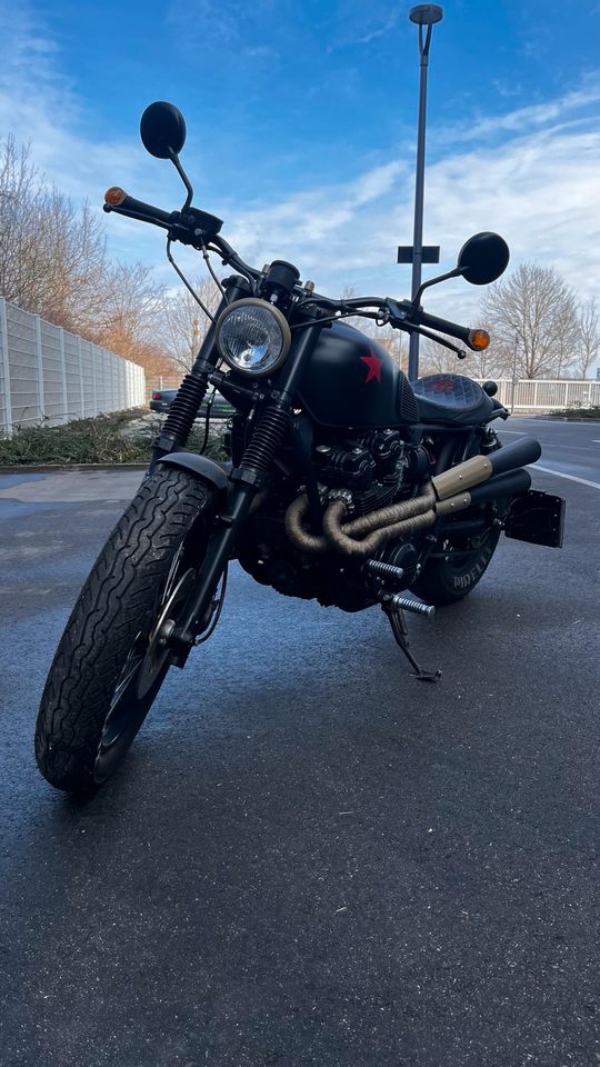 Honda CB 750/900 Boldor Custom Bobber Umbau in Augsburg