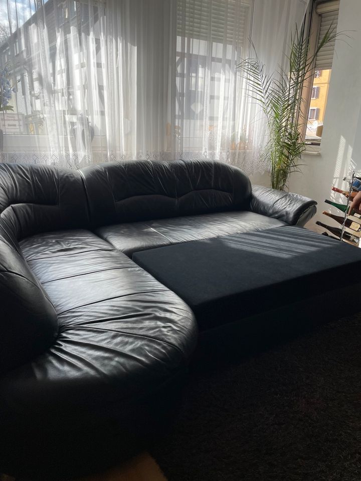 Leder Ecksofa mit Schlaffunktion in Frankfurt am Main